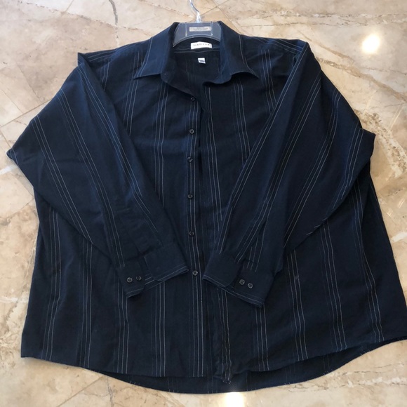 Van Heusen Other - Van Heusen casual shirt